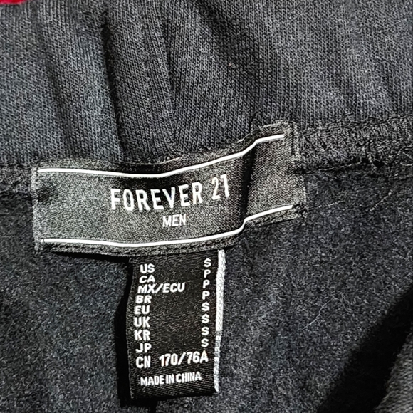 NWOT ... Forever 21 Black Sweatsuit Set - Picture 9 of 13